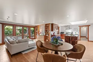 13002 NE 3rd St, Bellevue, WA 98005 - Photo 9