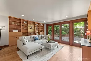 13002 NE 3rd St, Bellevue, WA 98005 - Photo 9
