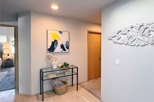10834 NE 68th St, Kirkland, WA 98033 - Photo 3