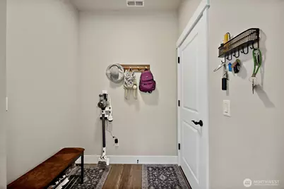 18581 Alpita Court NE, Poulsbo, WA 98370 - Photo 17