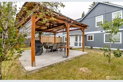 8802 8th Avenue W, Everett, WA 98204 - Photo 23