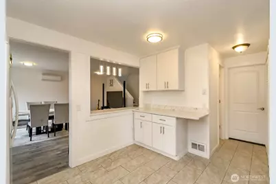 8802 8th Avenue W, Everett, WA 98204 - Photo 17