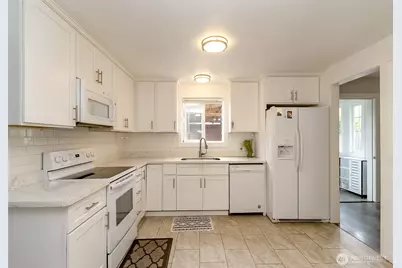 8802 8th Avenue W, Everett, WA 98204 - Photo 13