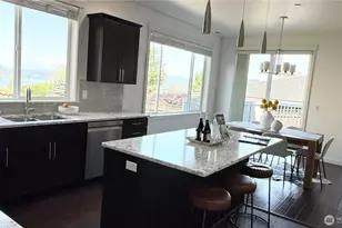 7426 S 114th St, Seattle, WA 98178 - Photo 9