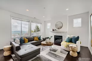 7426 S 114th St, Seattle, WA 98178 - Photo 5