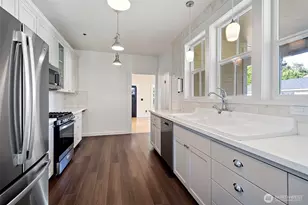 1515 Everett St, Sumner, WA 98390 - Photo 9