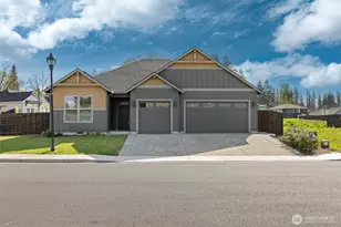 135 SE Airedale Ave, La Center, WA 98629 - Photo 1