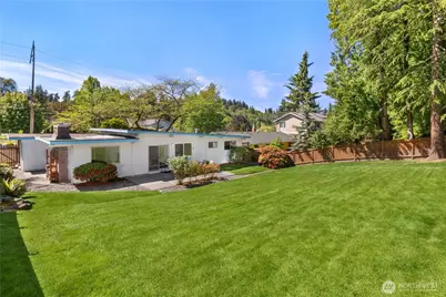 3772 78th Avenue SE, Mercer Island, WA 98040 - Photo 3