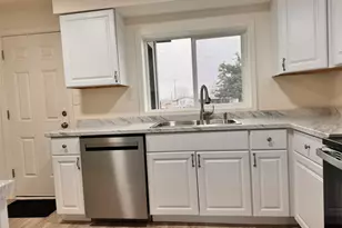 9840 Olympic Dr NE, Moses Lake, WA 98837 - Photo 13
