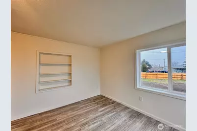 9840 Olympic Drive NE, Moses Lake, WA 98837 - Photo 3