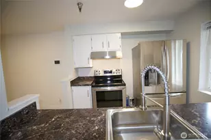 215 SW 100th St, Everett, WA 98201 - Photo 17