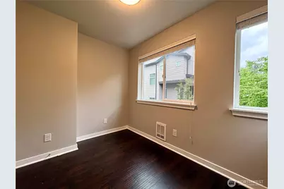 19225 Damson Road #C1, Lynnwood, WA 98036 - Photo 13