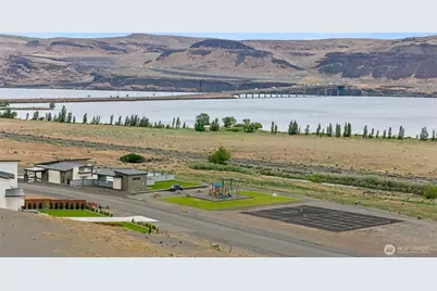501 Bridgeview Drive, Vantage, WA 98950 - Photo 1