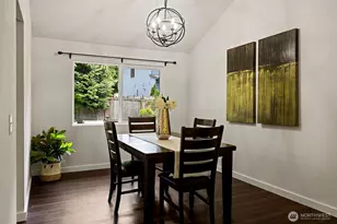 10710 126th Pl NE, Kirkland, WA 98033 - Photo 9
