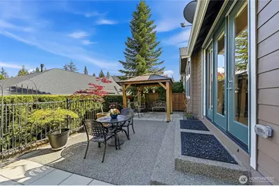 24563 NE Vine Maple Way, Redmond, WA 98053 - Photo 29