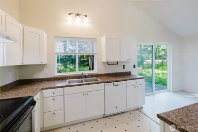 7201 9th Court SE, Lacey, WA 98503 - Photo 13