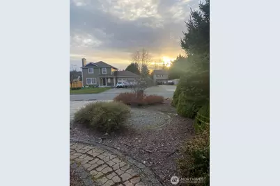 15715 42nd Avenue Ct E, Tacoma, WA 98446 - Photo 31