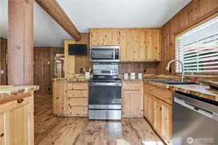 13013 224th St E, Graham, WA 98338 - Photo 15