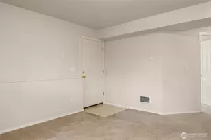 19811 Wallingford Ave N, Shoreline, WA 98133 - Photo 33