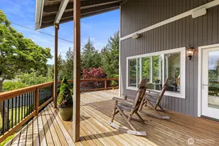 21275 Indianola Rd NE, Poulsbo, WA 98370 - Photo 11