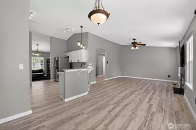 926 Chatham Dr SE, Olympia, WA 98513 - Photo 9