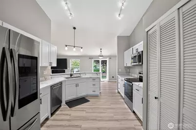926 Chatham Dr SE, Olympia, WA 98513 - Photo 25