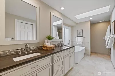 6041 118th Avenue SE, Bellevue, WA 98006 - Photo 23