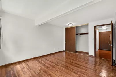 19428 Aurora Avenue N #131, Shoreline, WA 98133 - Photo 15
