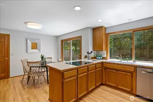 20315 NE 39th St, Sammamish, WA 98074 - Photo 15