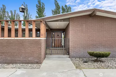 1273 Fairway Drive NE, Moses Lake, WA 98837 - Photo 5