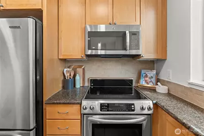 1501 Tacoma Avenue S #111, Tacoma, WA 98402 - Photo 5