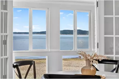 5311 Beach Drive SW, Seattle, WA 98136 - Photo 9
