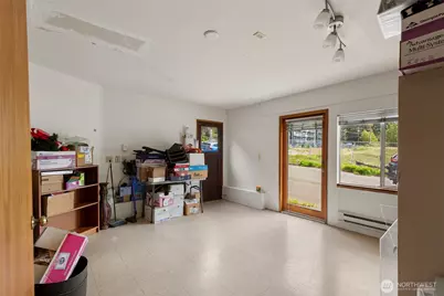 2321 Wheaton Wy, Bremerton, WA 98310 - Photo 11