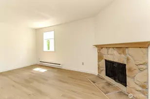 2431 S 248th St, Kent, WA 98032 - Photo 5