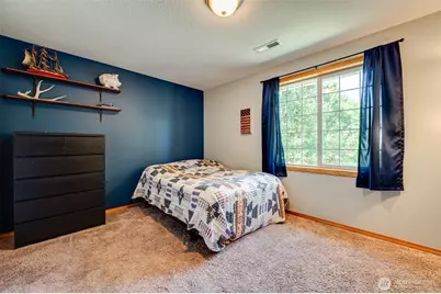 302 Pine Street, Woodland, WA 98674 - Photo 21