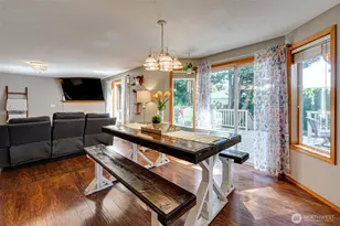 302 Pine St, Woodland, WA 98674 - Photo 9