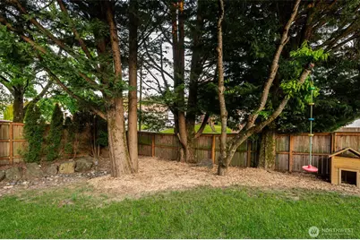 302 Pine Street, Woodland, WA 98674 - Photo 29