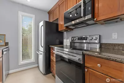 514 142nd Avenue SE #98, Bellevue, WA 98007 - Photo 5