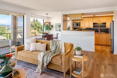 1605 5th Avenue N #302, Seattle, WA 98109 - Photo 5