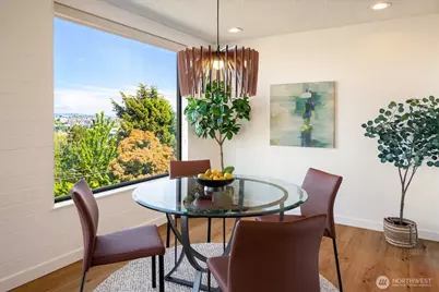 1605 5th Avenue N #302, Seattle, WA 98109 - Photo 11