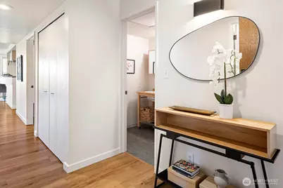 1605 5th Avenue N #302, Seattle, WA 98109 - Photo 23