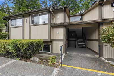 4727 176th Street SW #J-1, Lynnwood, WA 98037 - Photo 1
