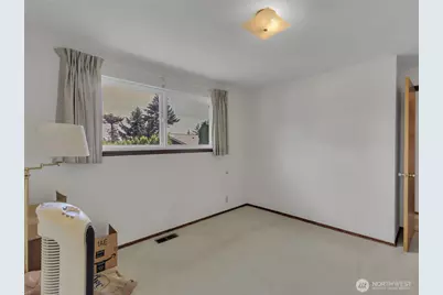 6512 NE 196th Street, Kenmore, WA 98028 - Photo 27