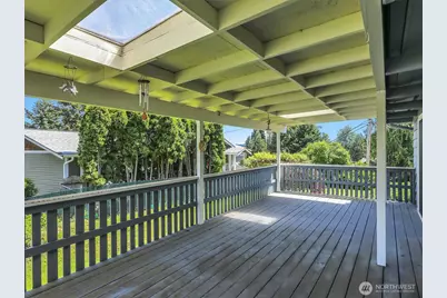 6512 NE 196th Street, Kenmore, WA 98028 - Photo 9