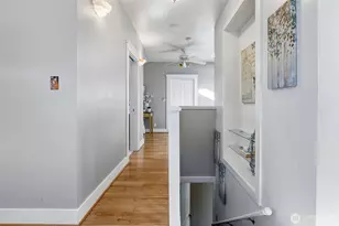 1528 1st Ave W, Seattle, WA 98119 - Photo 19