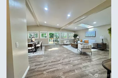 1310 Maryland Ave, Everett, WA 98203 - Photo 5