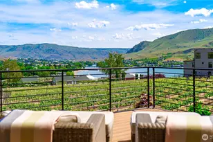 203 Bluebell Ct, Chelan, WA 98816 - Photo 3