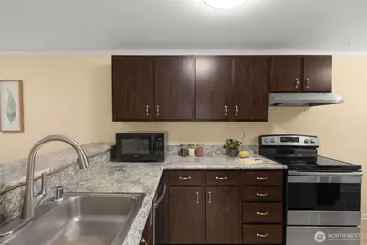 280 Newport Wy NW NW #B15, Issaquah, WA 98027 - Photo 15