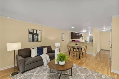 280 Newport Wy NW NW #B15, Issaquah, WA 98027 - Photo 9