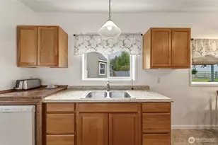 303 Main St, Starbuck, WA 99359 - Photo 9